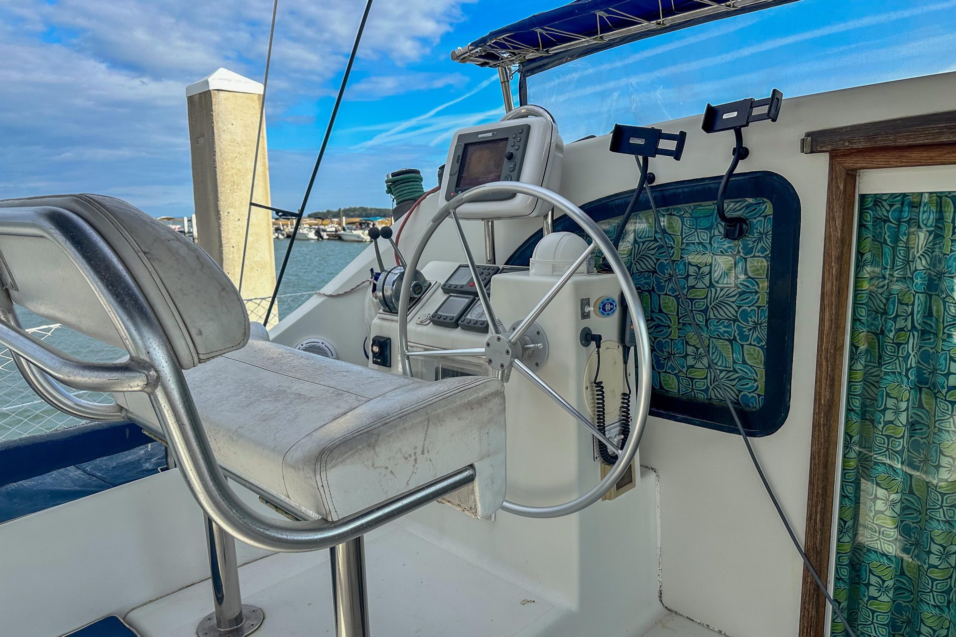 2001 Privilege 435
