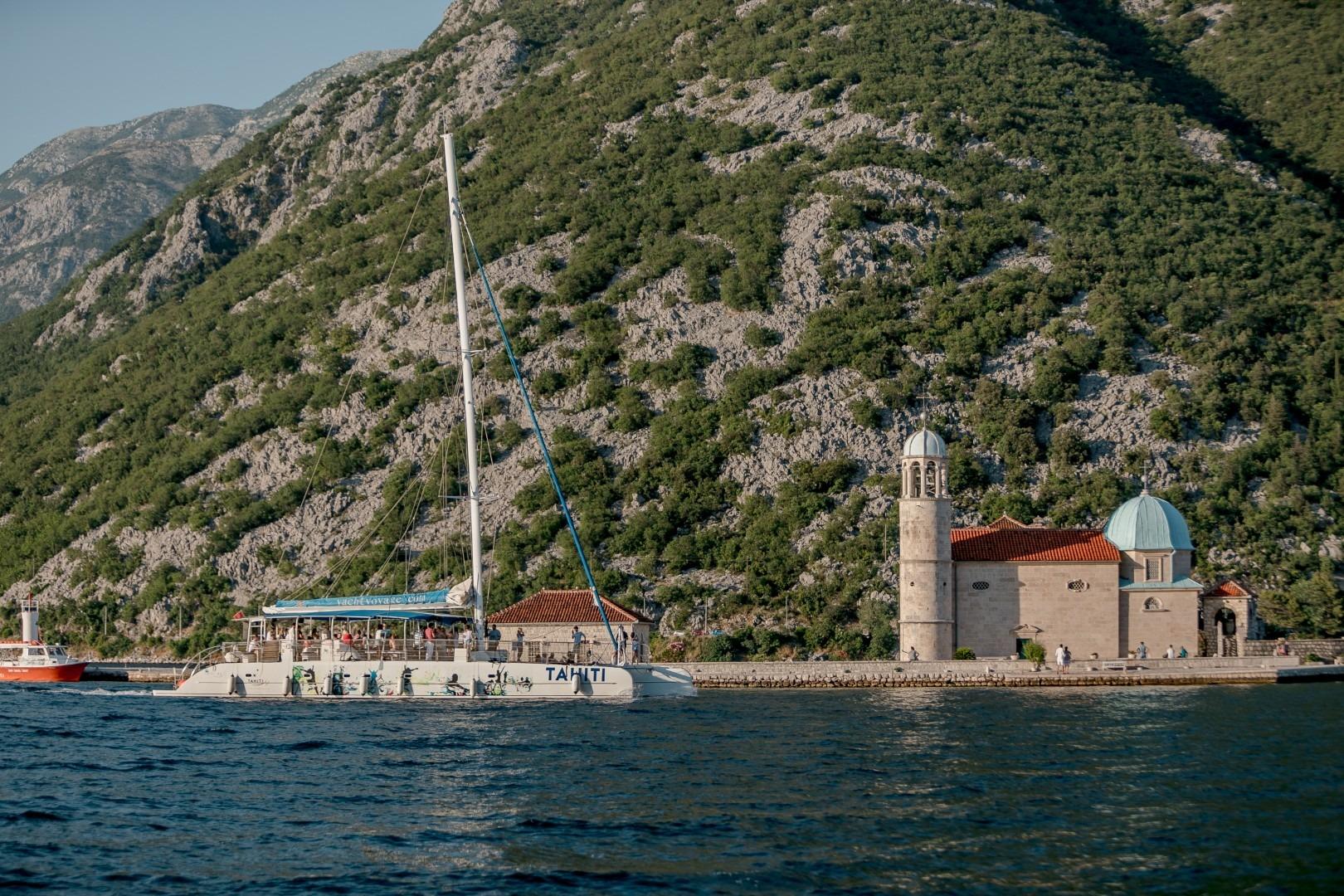 2015 Fountaine Pajot 80 Tahiti