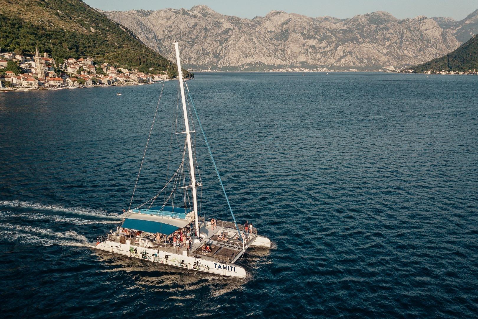 2015 Fountaine Pajot 80 Tahiti