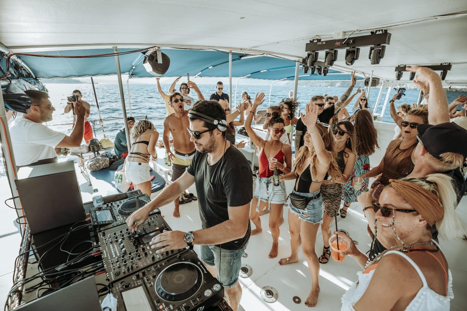 2015 Fountaine Pajot 80 Tahiti