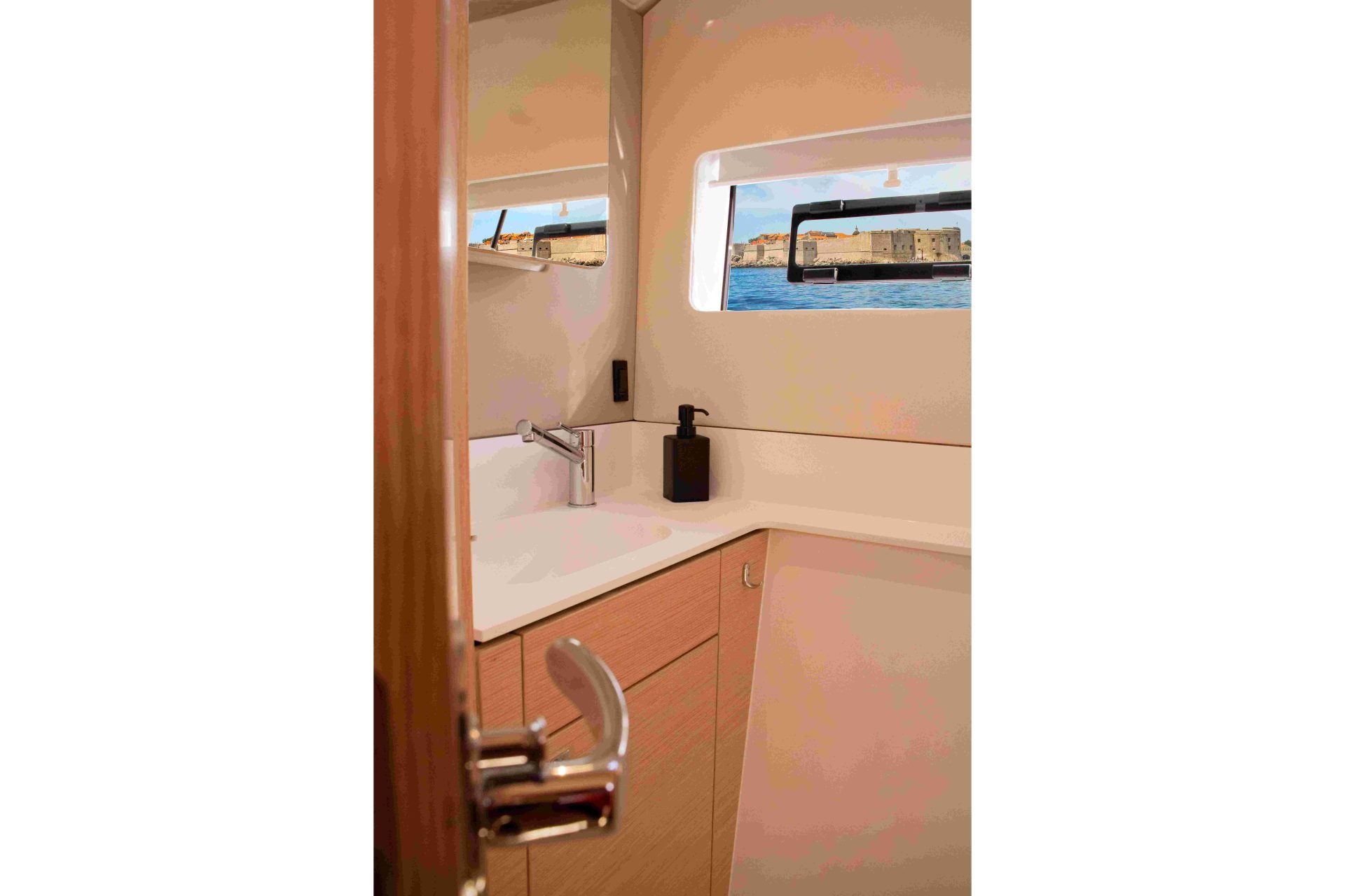 2023 Nautitech 44 Open