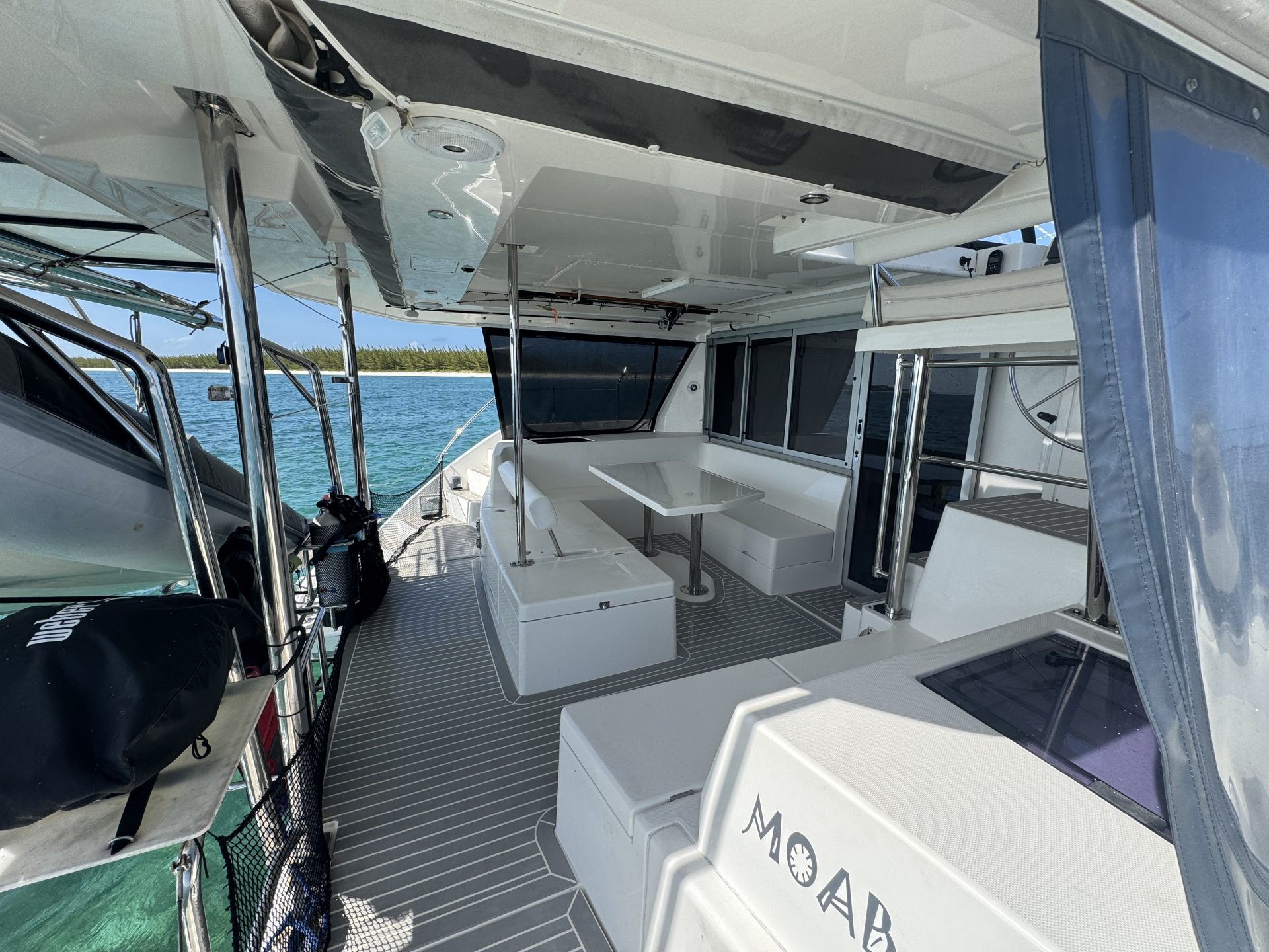 2017 Leopard 40 Owners Version