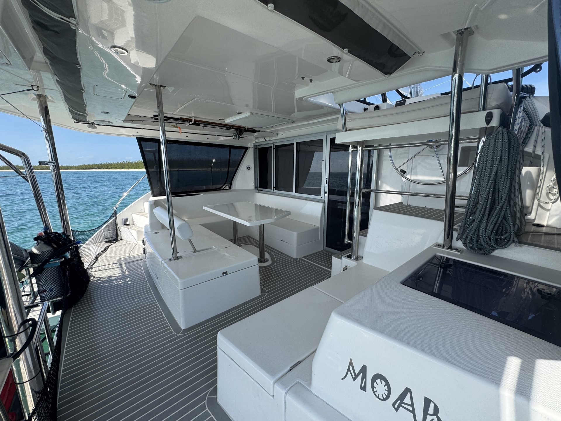 2017 Leopard 40 Owners Version